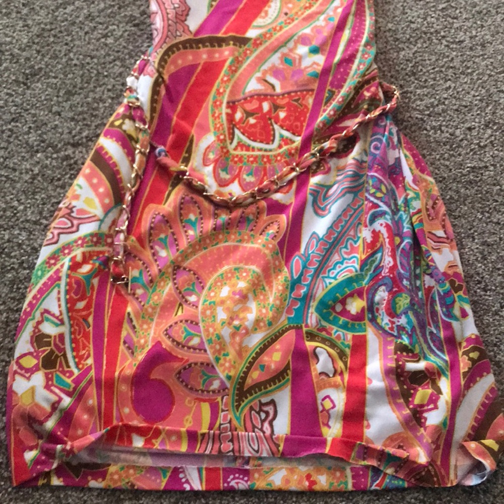 Cache dress - Picture 2 of 5